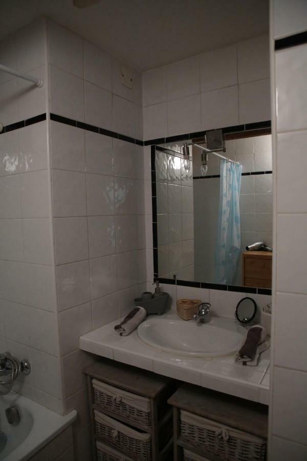 Chez Gene Apartment อาวีญง ภายนอก รูปภาพ