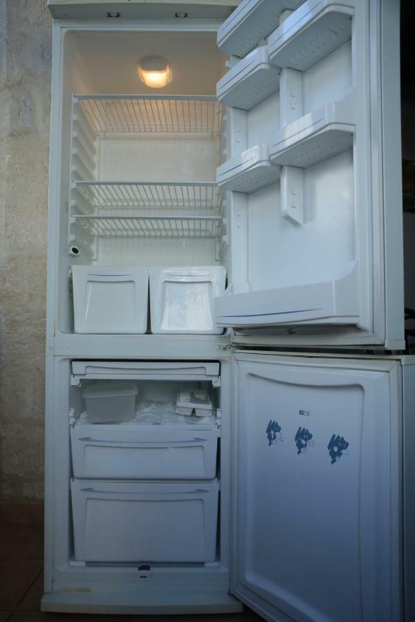 Chez Gene Apartment อาวีญง ภายนอก รูปภาพ